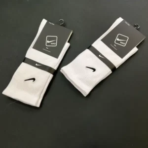 جوراب مردانه ساقدار گلدوزی شده نایکی سفید